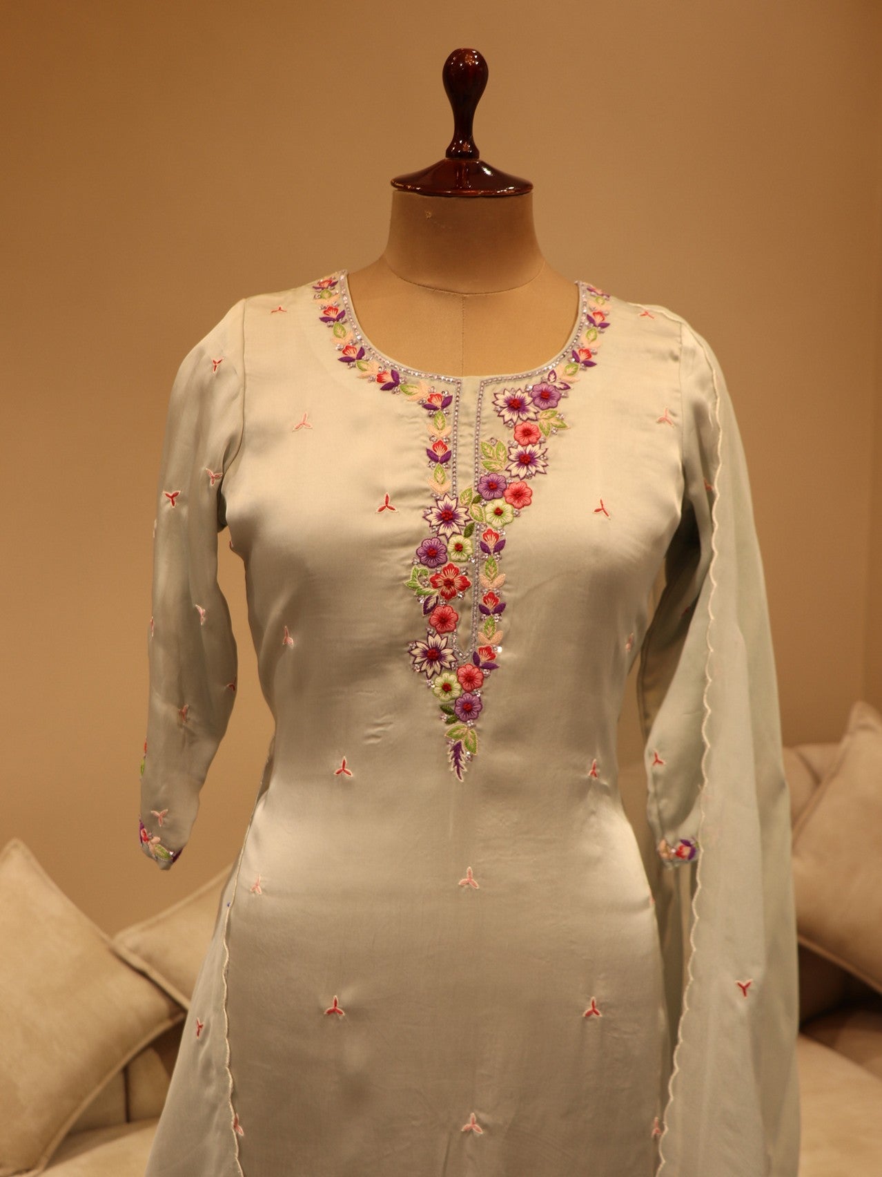 Off Grey kurta with pants and dupatta