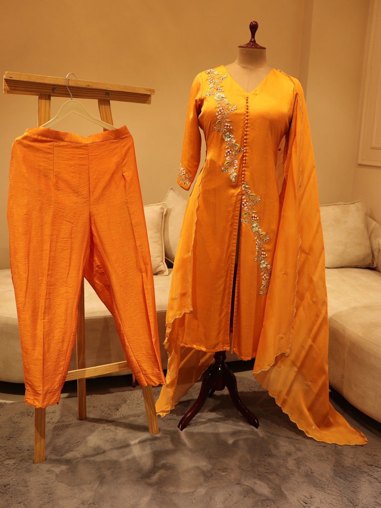 Rust orange kurta pants dupatta