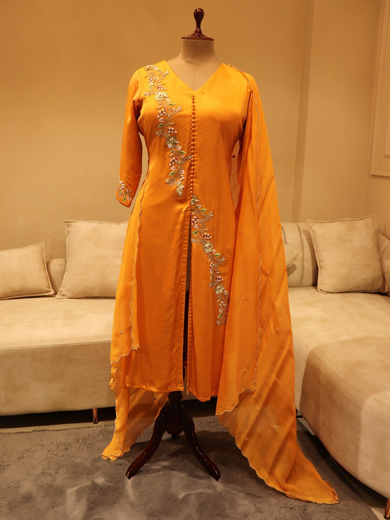 Rust orange kurta pants dupatta