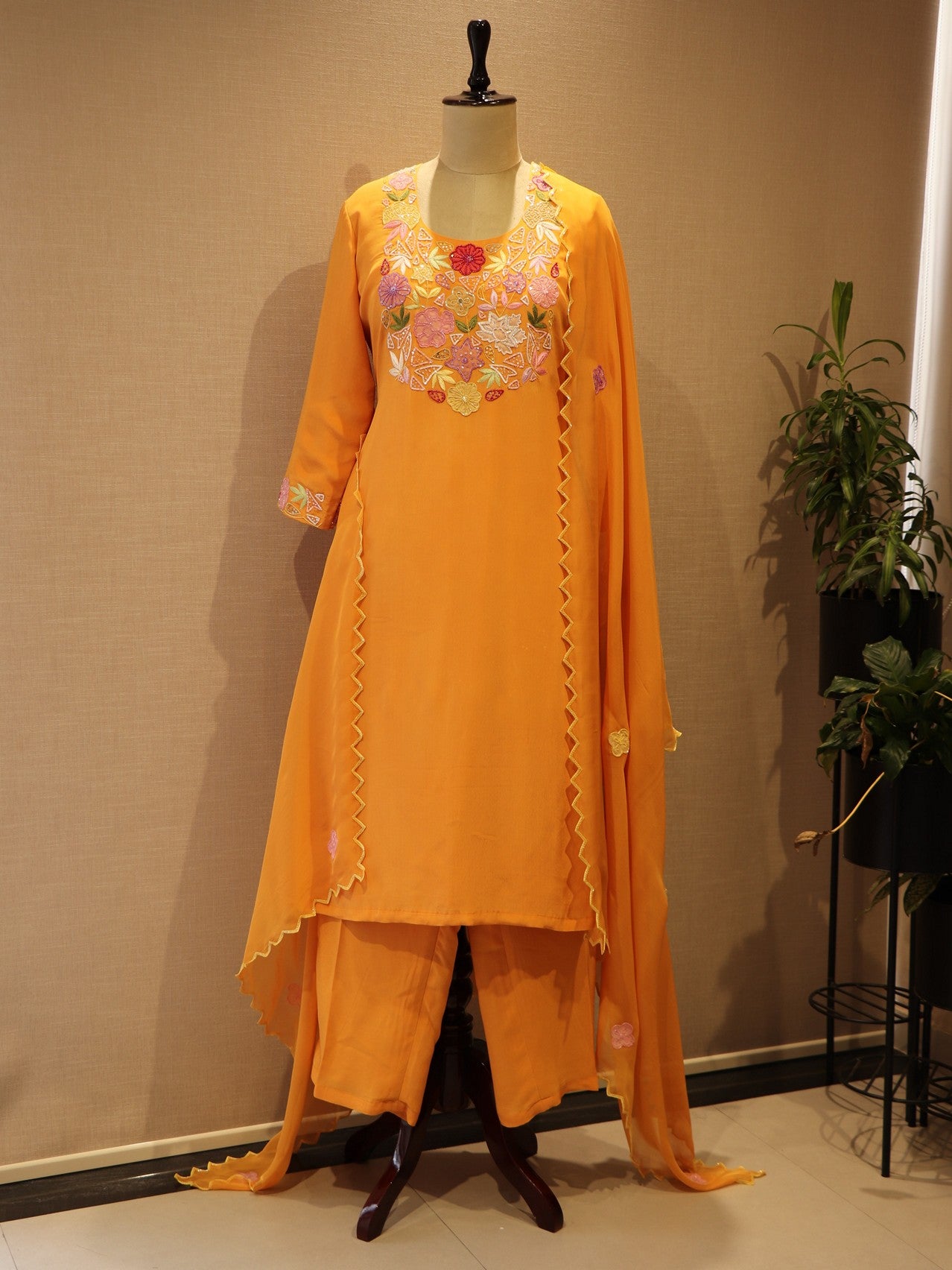 orange kurta pants dupatta