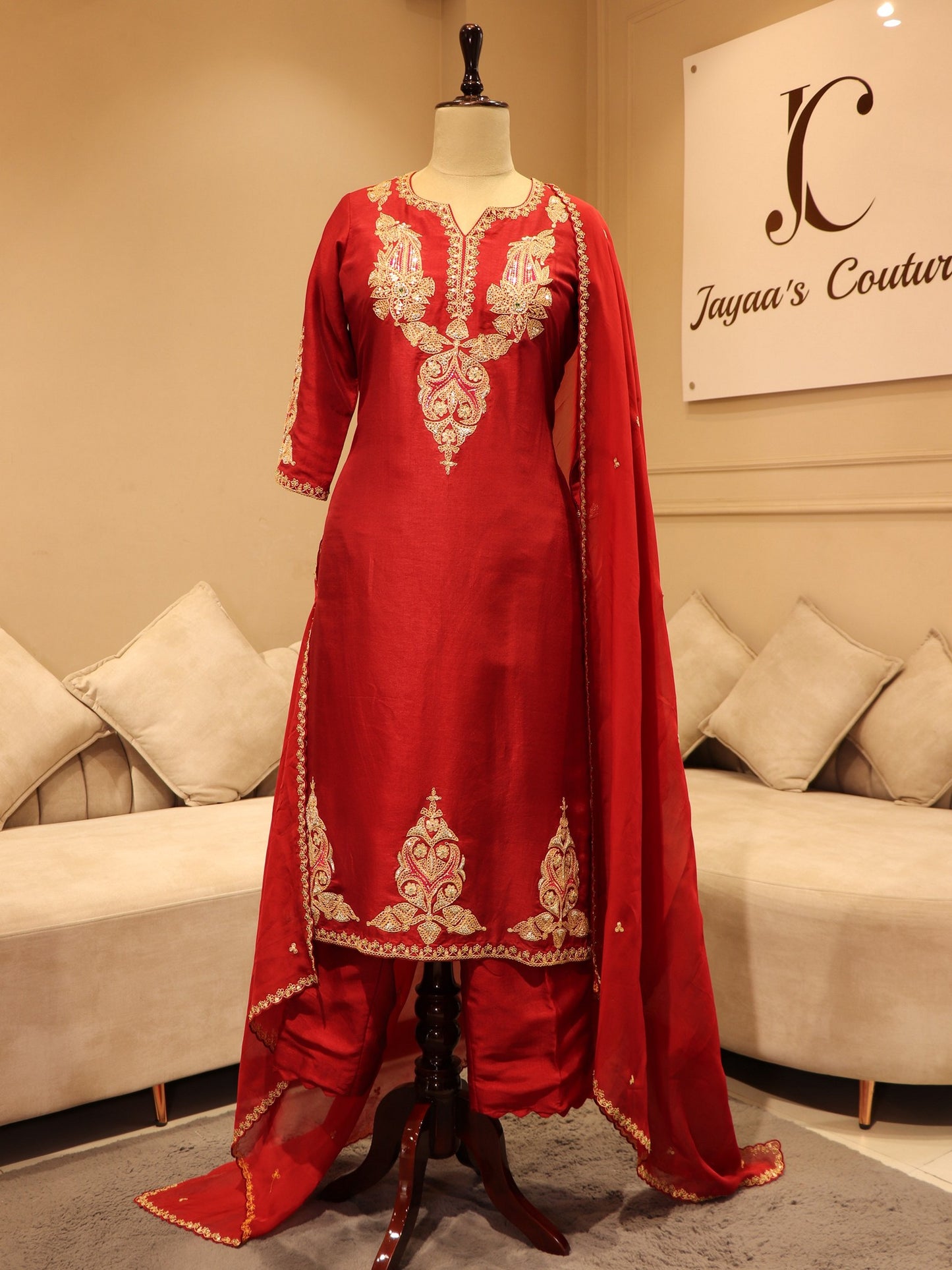 Hot red marodi kurta pants with dupatta