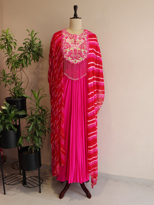 Red rani leheriya cape with gown