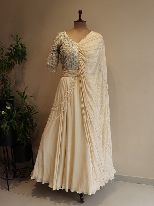 Off white 3d flowers gown