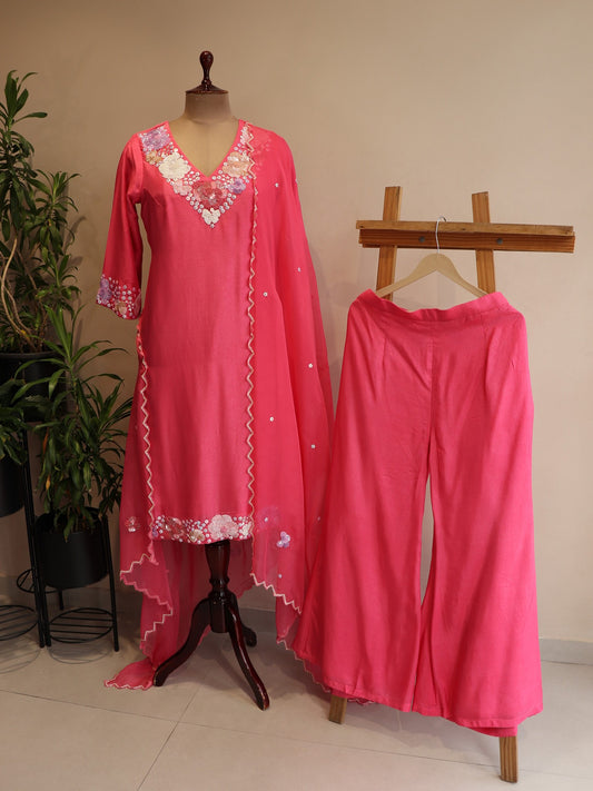 Pink embroidered kurta pants dupatta