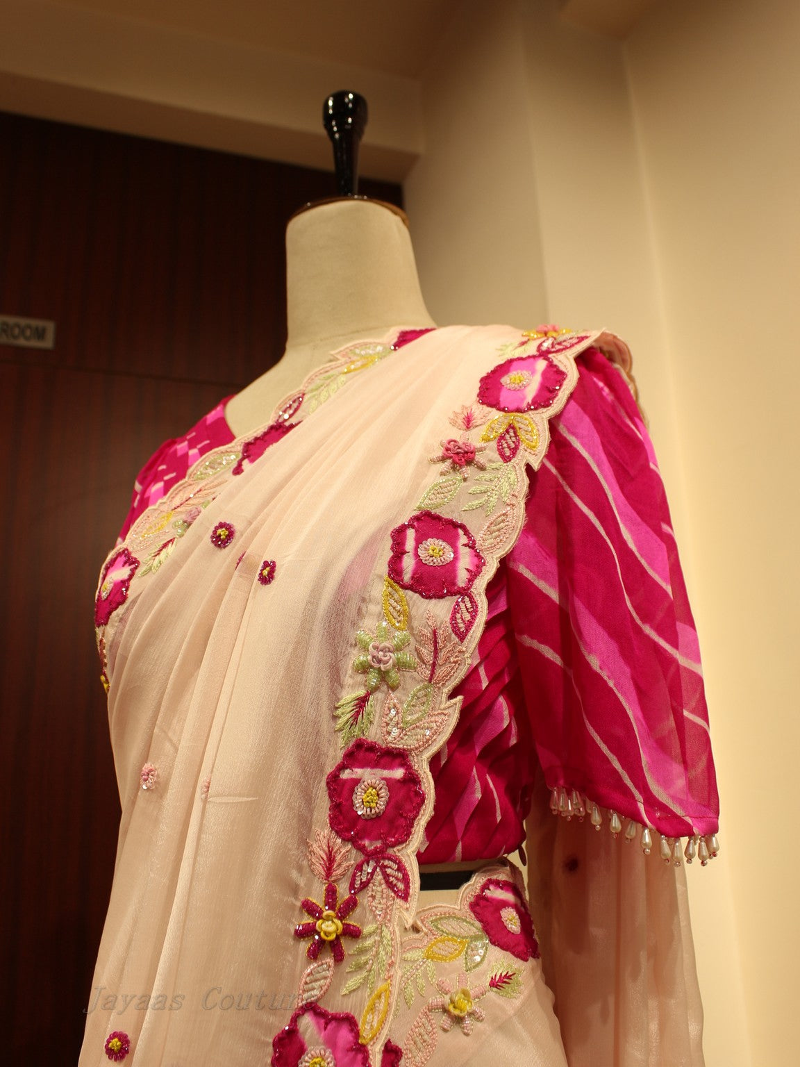 Off white blush pink shaded leheriya saree