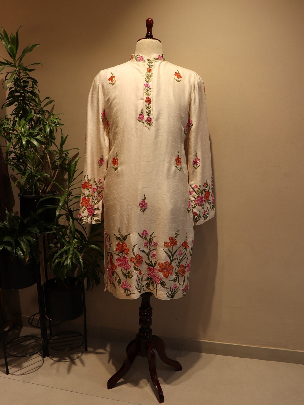 White hand painted mens kurta with pants