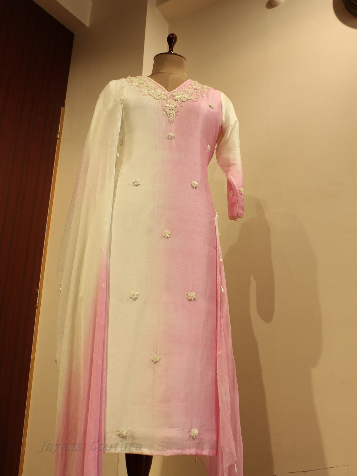 Off white pink shaded kurta pants with dupatta