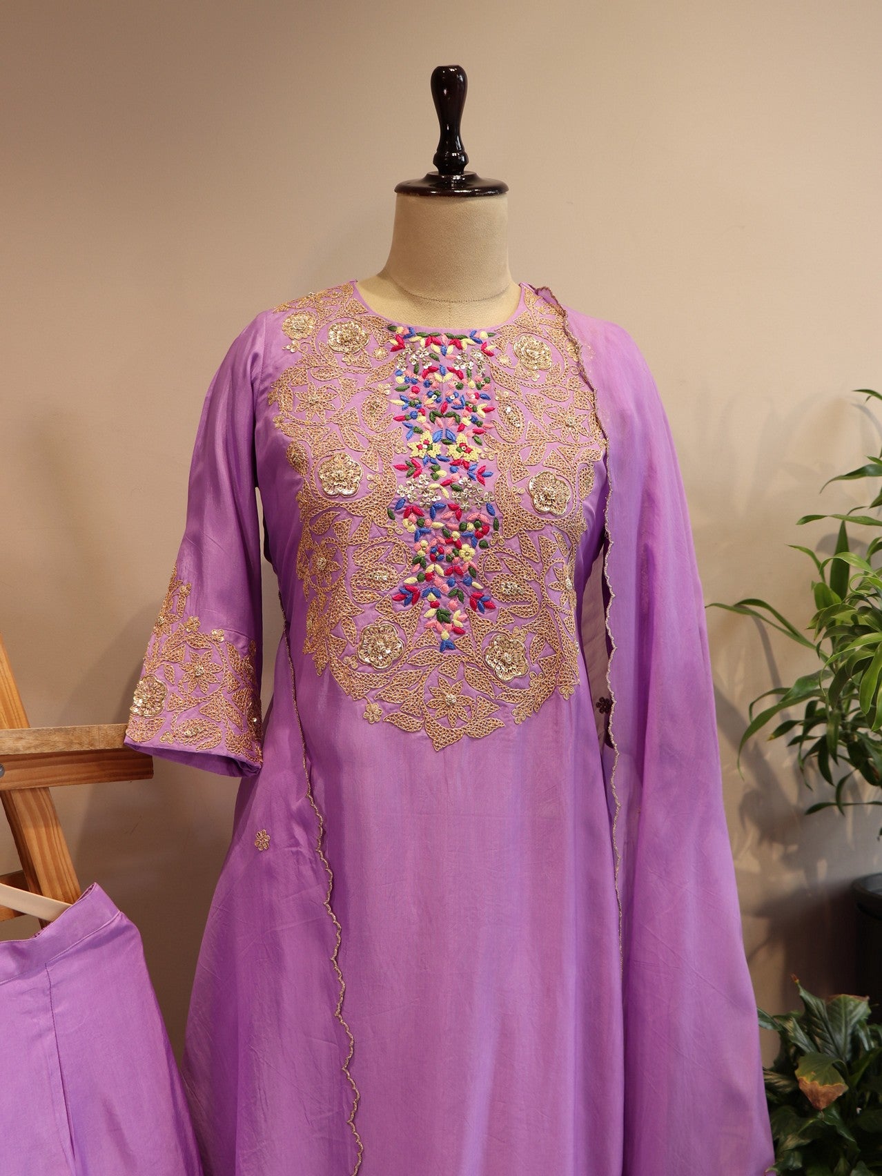 Lavander kurta pants dupatta