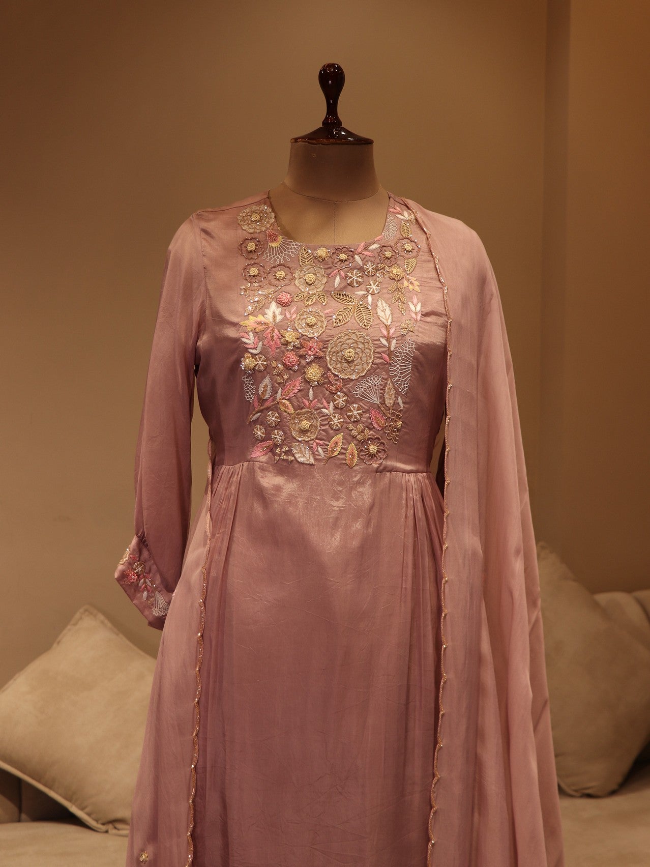 mauve kurta pants dupatta