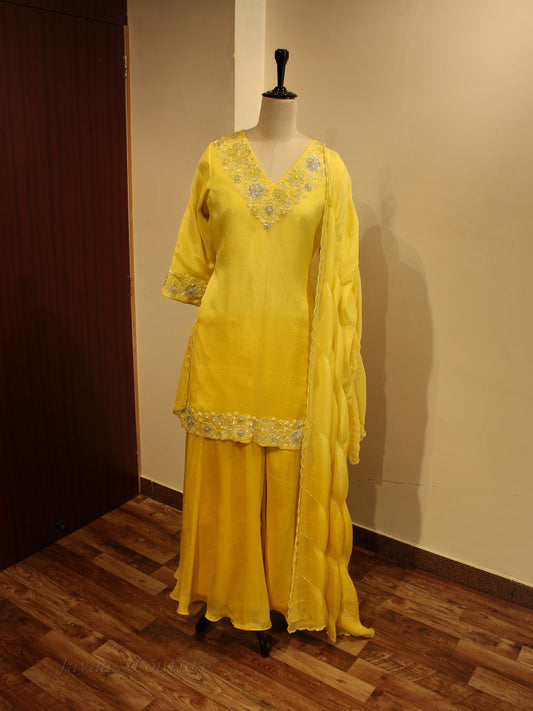 Yellow kurta pants with dupatta