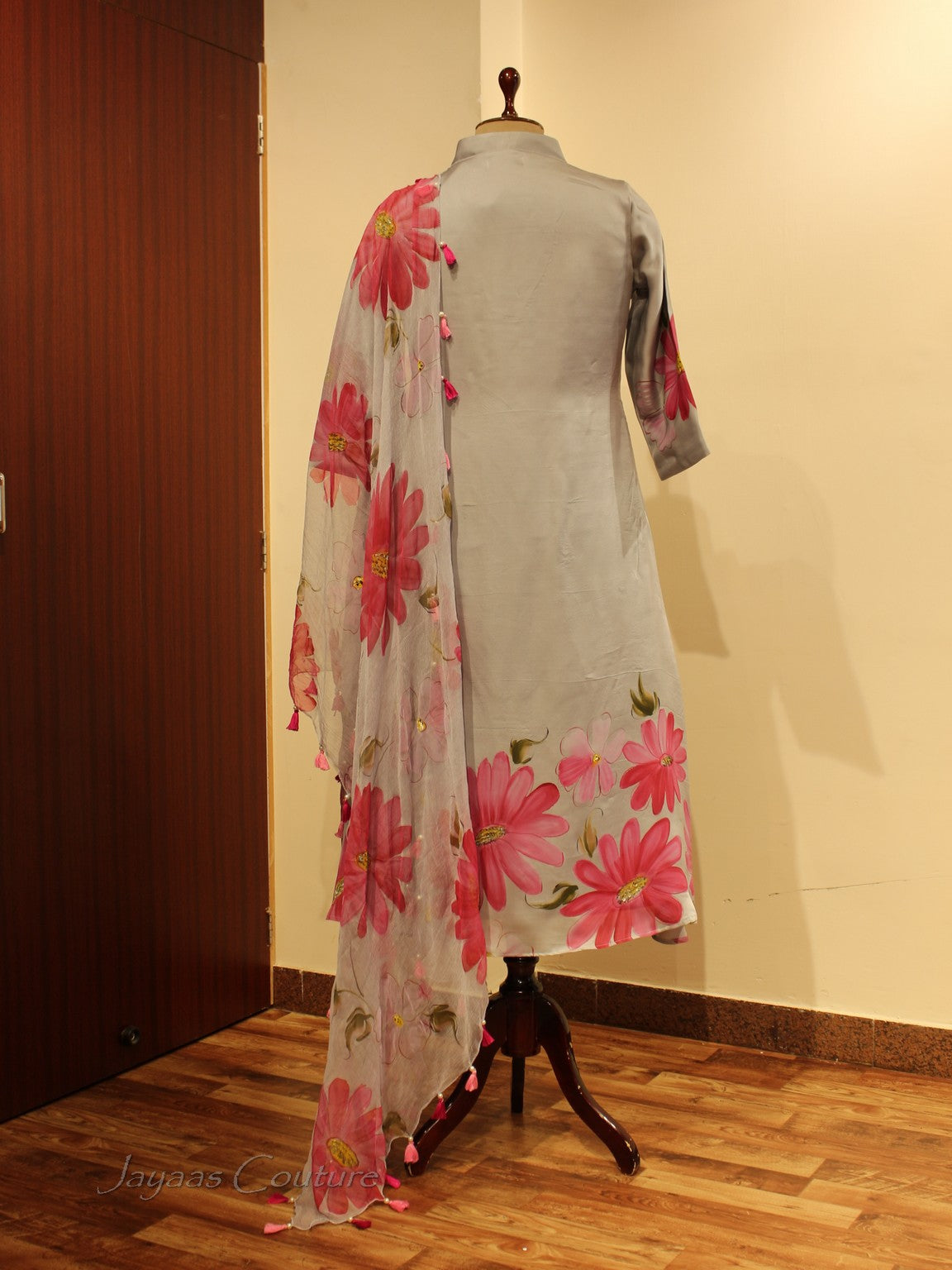 Grey Hand painted kurta with pants & dupatta