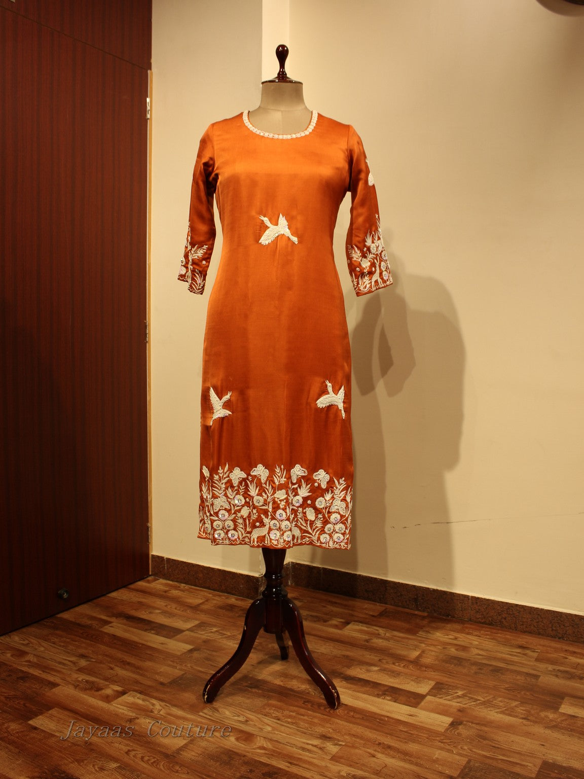Rust embroidered kurta pants with dupatta