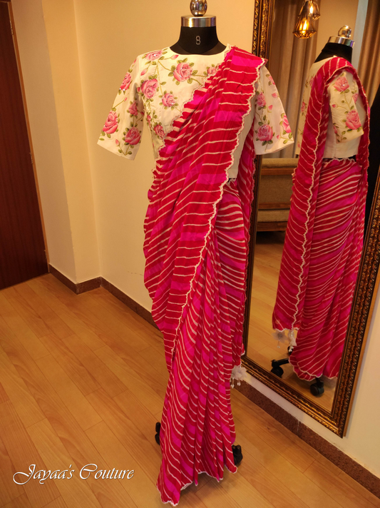 Red rani leheriya Saree with off white blouse
