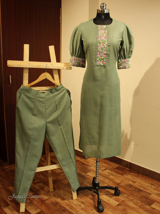 Green kurta with pants