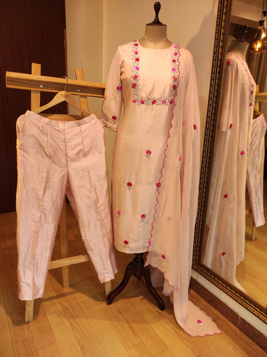 Dusty peach kurta pant dupatta