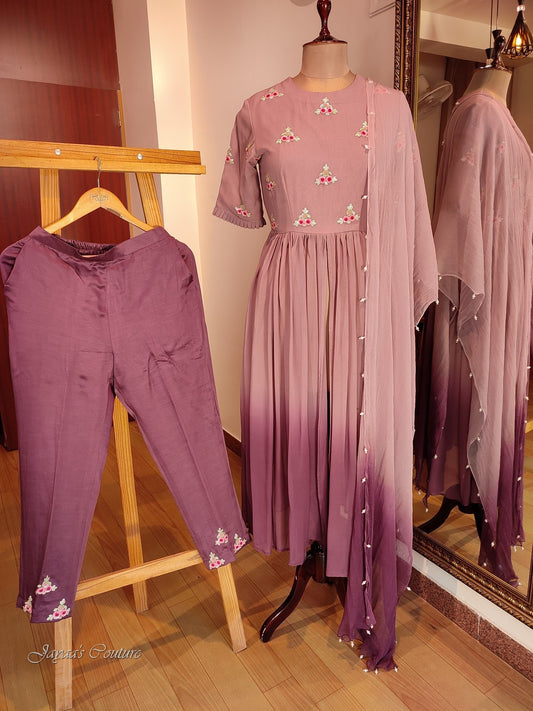 Shaded mauve pleated tunic with pants and dupatta