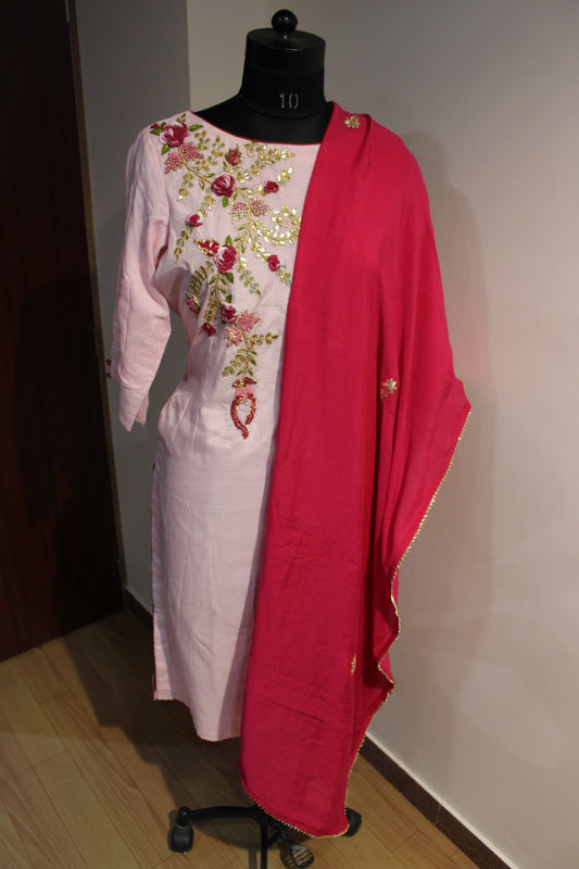 Lavander kurta pants with Dark pink dupatta