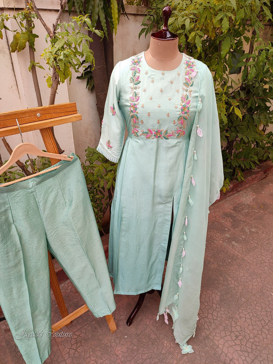 Pastel sea green shaded kurta pants dupatta