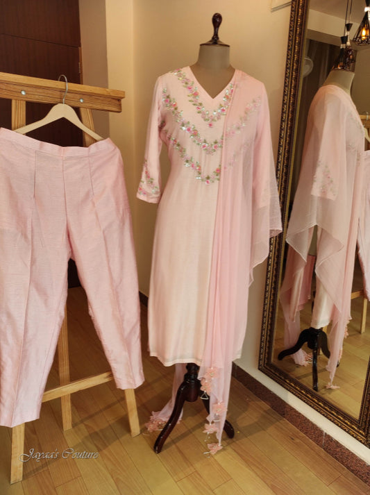 Dusty pink kurta pant & dupatta