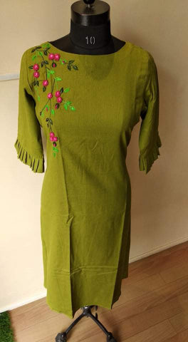 green one side work lkurta pants