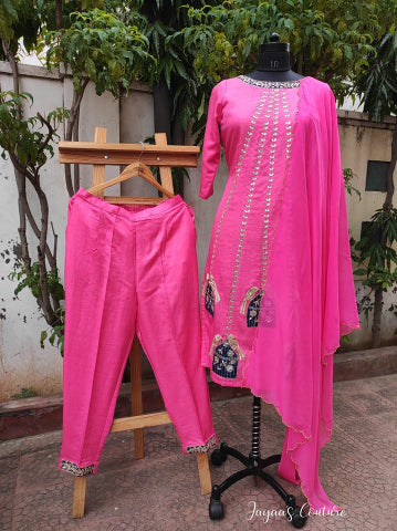 Hot pink kurta pants and dupatta