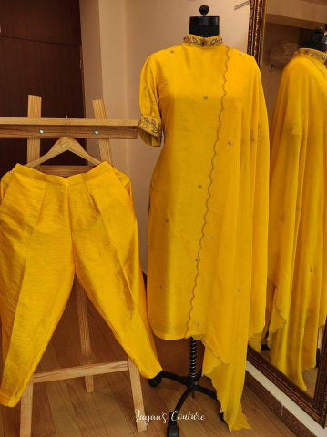 Yellow Emerald Embroidered kurta pants with Dupatta