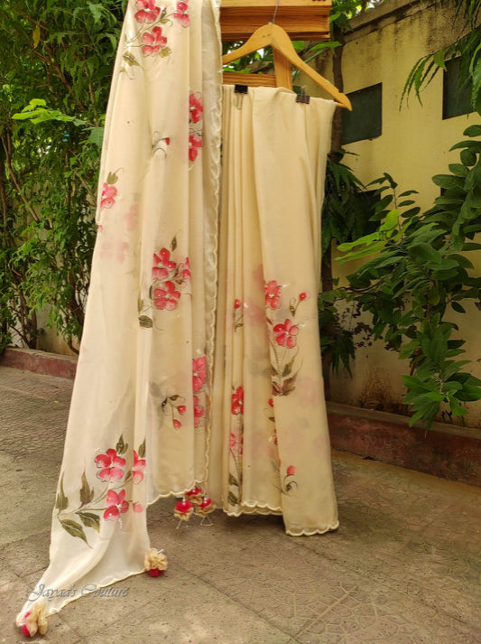 Off white hand painted saree with unstiched blouse