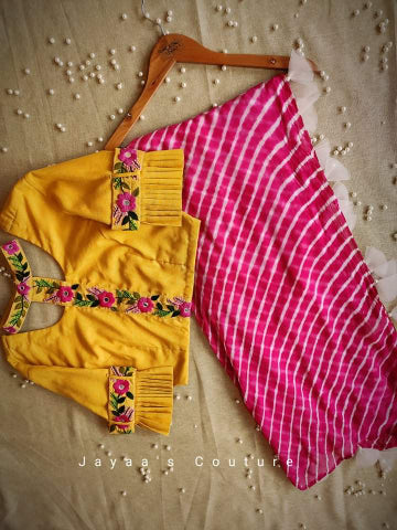 Rani leheriya saree with blouse
