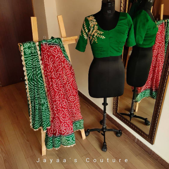 Red green bandhani saree with blouse
