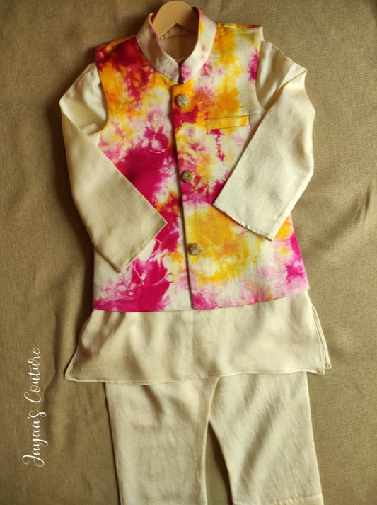 Off white kurta pant with Tie & Dye jacket