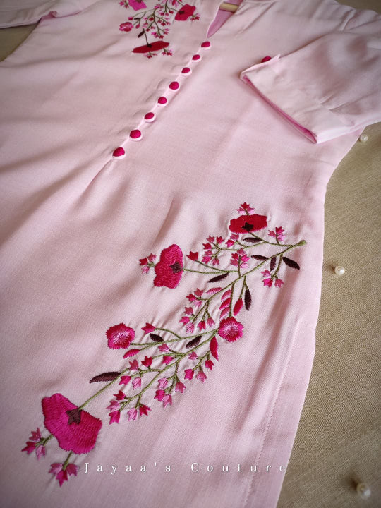 Pink embroidered kurta pants