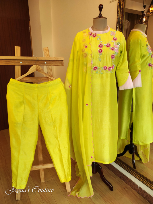 Lirl green kurta pant with dupatta