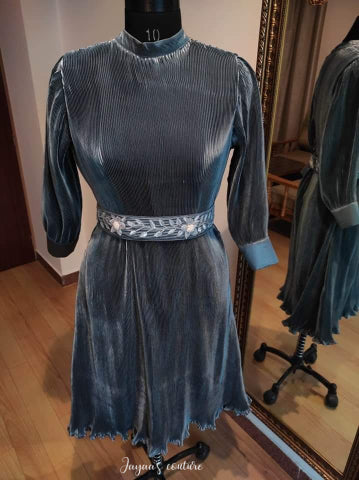 Charcoal Grey wrinkles dress with Belt