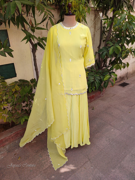 Liril green kurta with flared plazo and dupatta