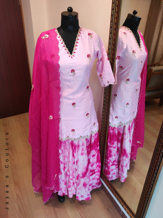 Pink kurta with tie and dye skirt with dupatta